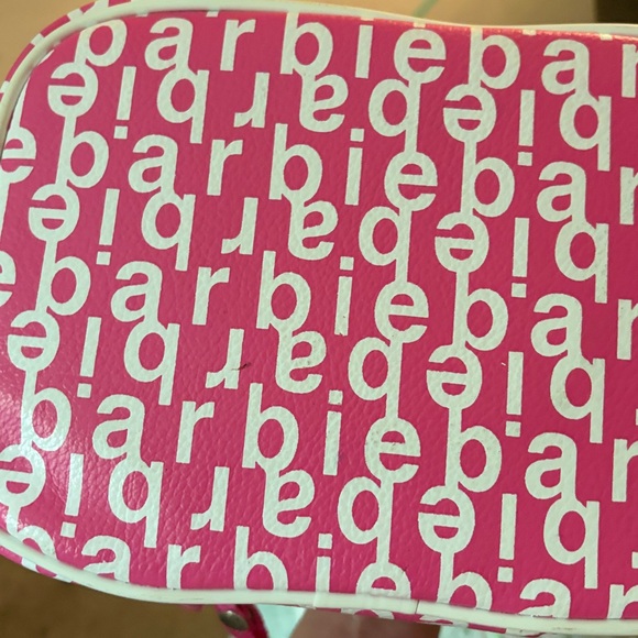 Barbie Pink Logo Train Case NWT 2003 - Picture 8 of 11